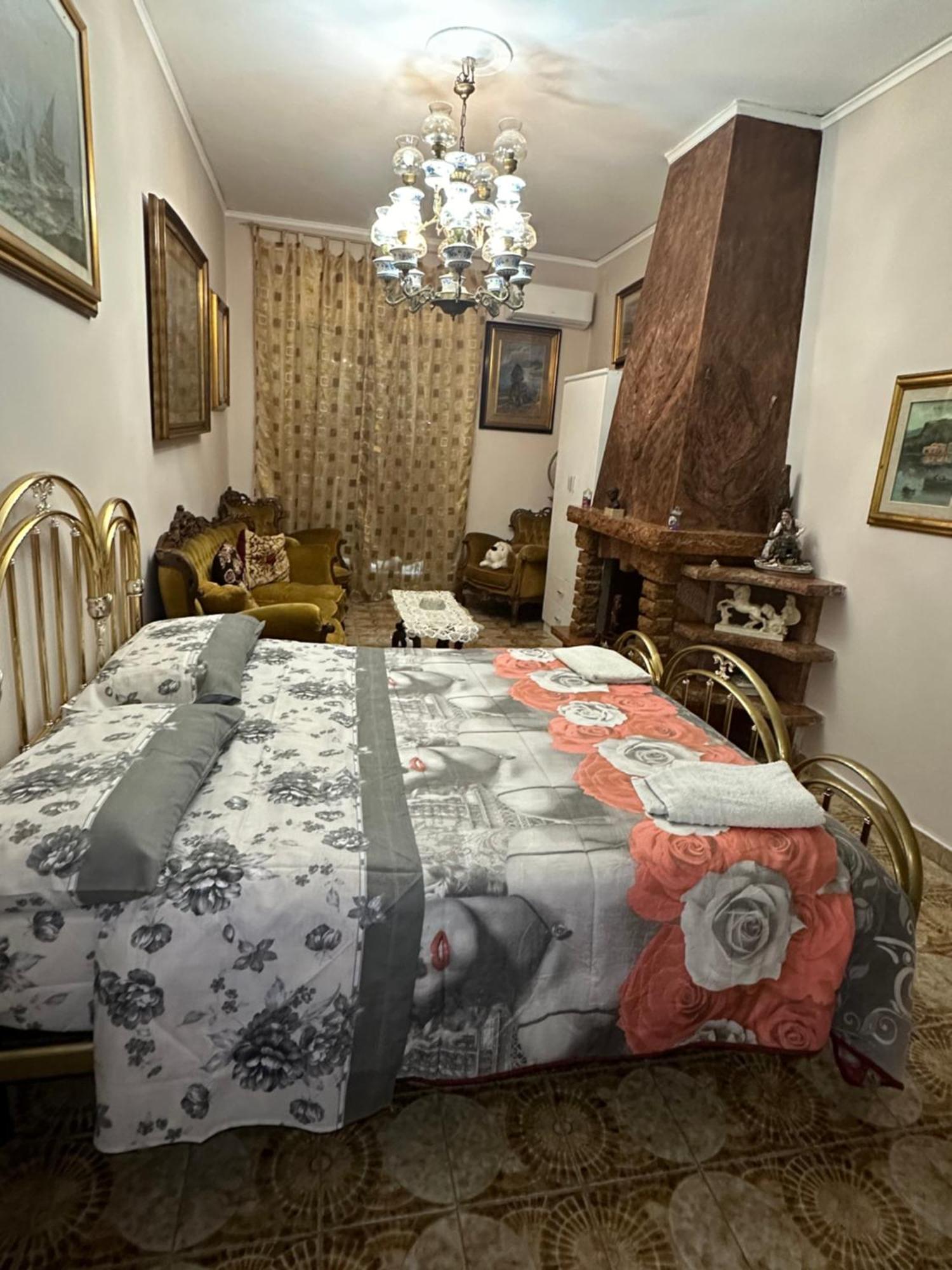 Mageva Naples